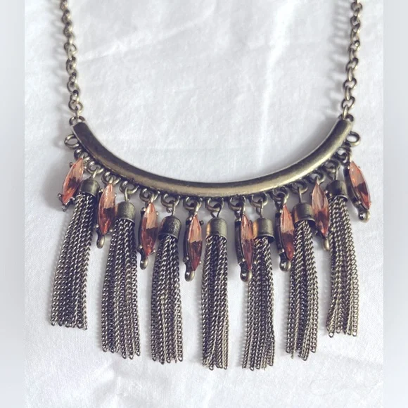 Two Statement Necklaces, Both Unmarked, Retro Costume Jewelry, 1 Gold & 1 Bronze - Picture 4 of 16